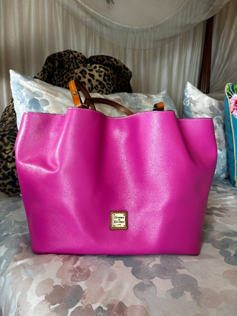 Dooney & Bourke Smooth Leather Fuchsia Flynn Tote/Shoulder Bag